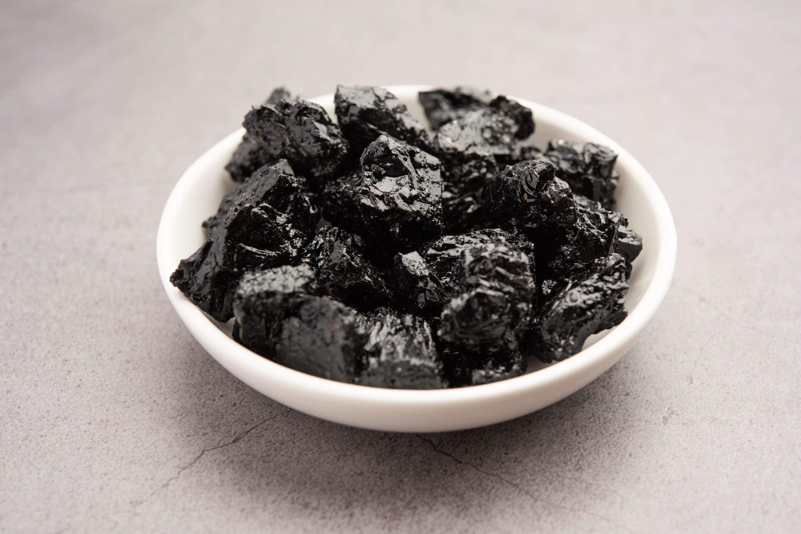 shilajit-is-an-ayurvedic-medicine-found-primarily